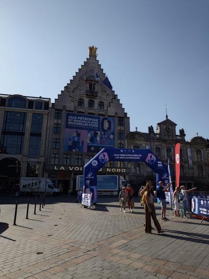 Sport animations in Grand Place and historical buildings