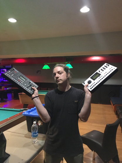 A man flexing his sequencers