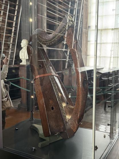 “Brian Boru” harp